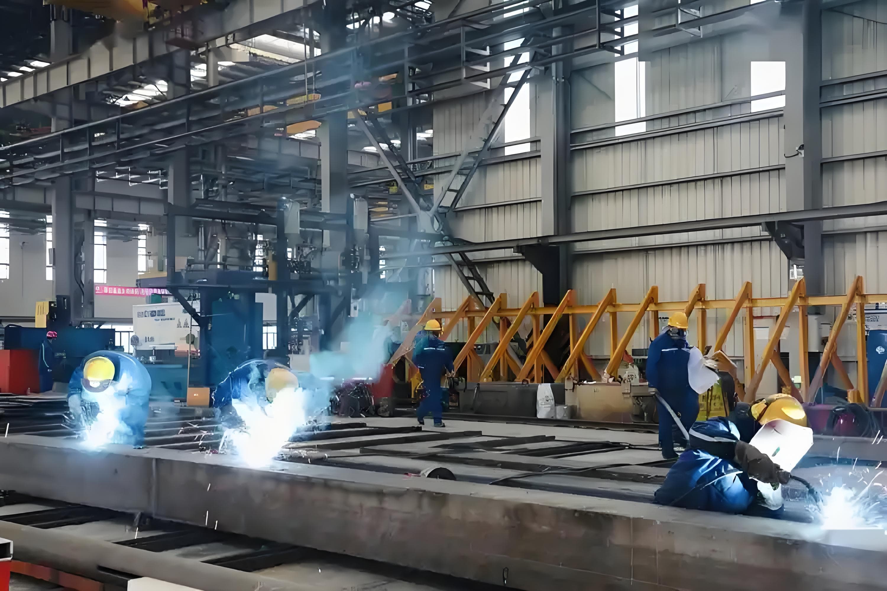 Large Span Heavy Steel Structure Warehouse with windows and Doors and Wall Panels Installed - 9