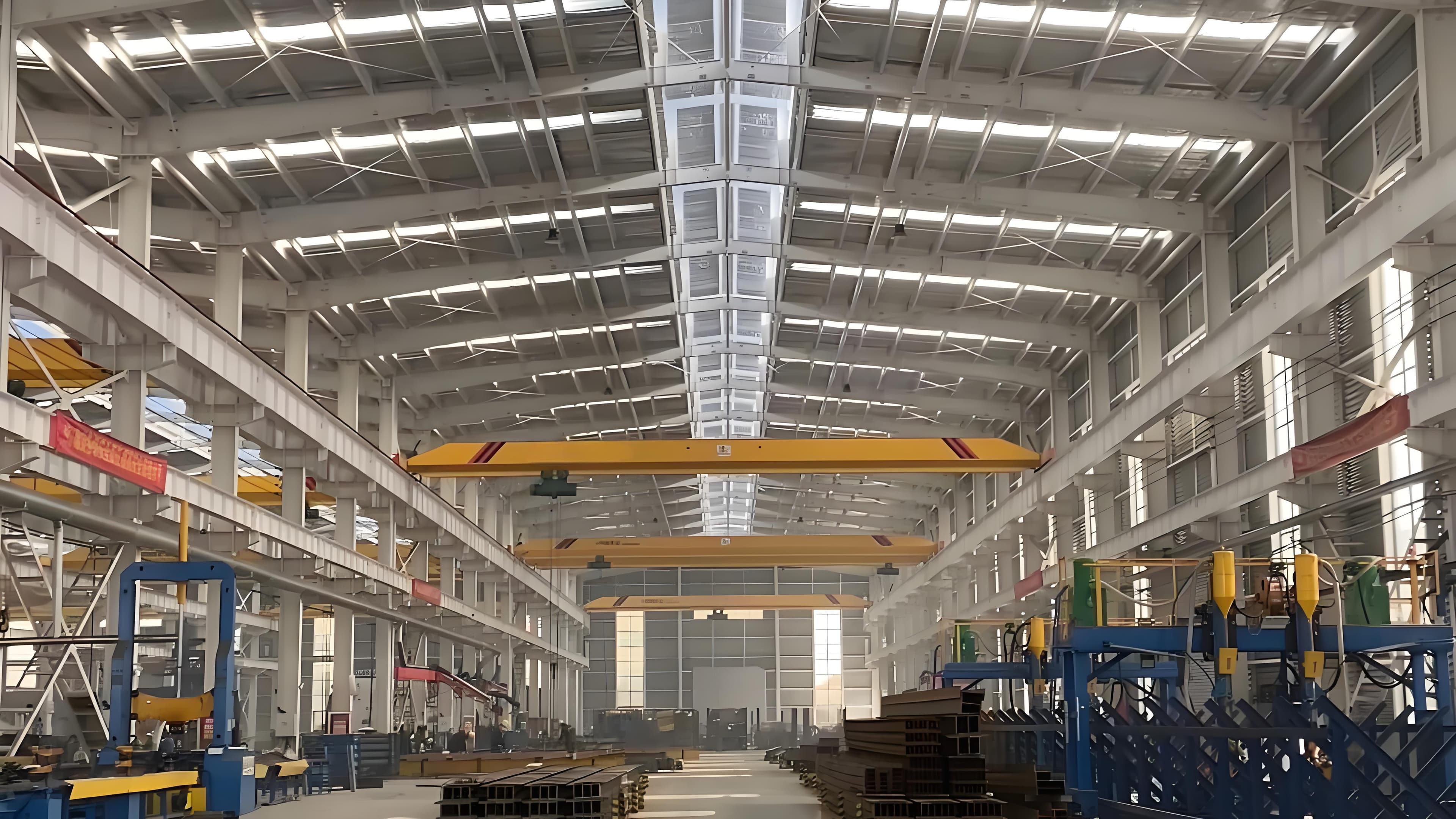 Prefabricated Steel Warehouse Fast Construction & Low Cost Solutions - 1
